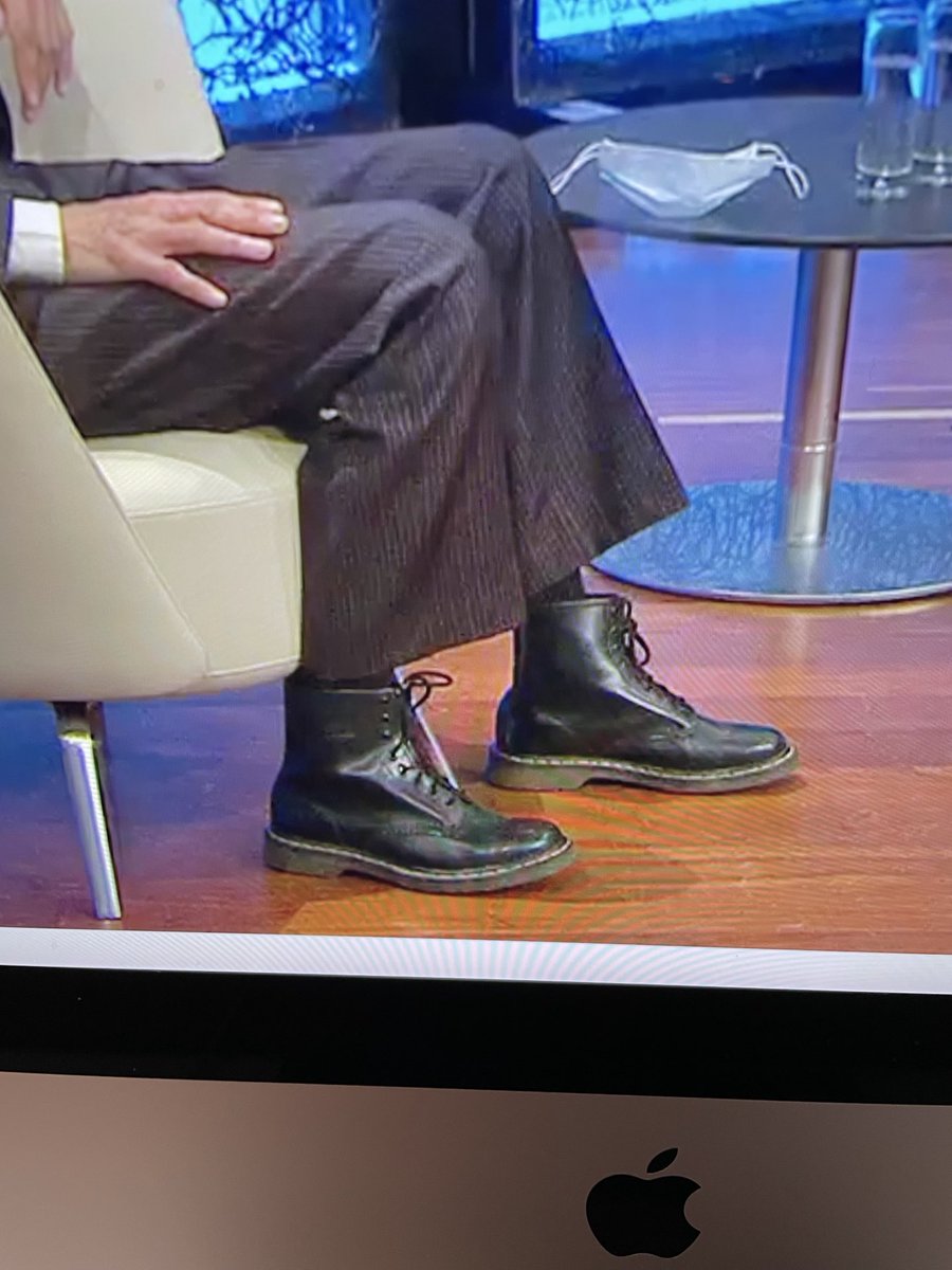 #SMF2020 Interessante Wahl.... Corona-Sicherheitschuh?