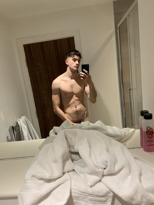 1 pic. Follow our #ONLYFANS and chat with us ? https://t.co/BEWvDZyZBZ 

???????????

#gayonlyfans https://t