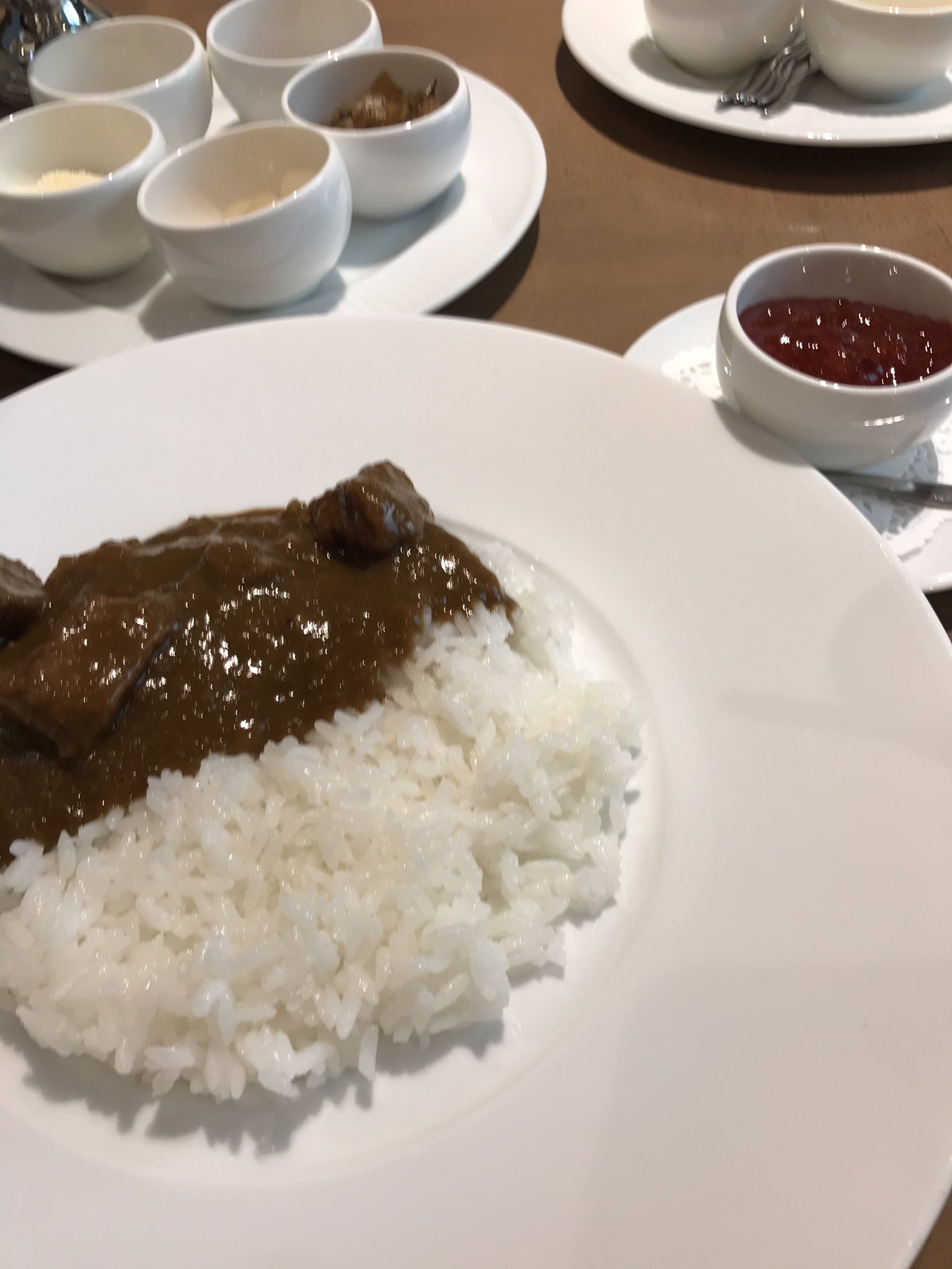 さくま あきら 銀座のコナミで 桃鉄会議のあと 丸の内のロッシー二で ジャムカレーライス もちろん マロンシャンテリーもいただく 黄金コース おいしい T Co 8oggkhr1ag Twitter