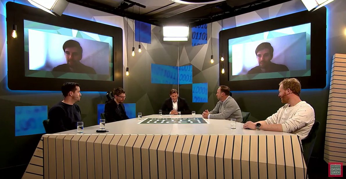 Heb jij de webinar 'kansen van data gestuurd ondernemen' al teruggekeken @BoschDataWeek? Hier ging voorzitter Marcel Lambregts in gesprek met ondernemers over hun ervaringen met het platform. Kijk hier terug bit.ly/367pG5X <a href="/Rabobank/">Rabobank</a> @vnoncwbz <a href="/jadatascience/">JADS</a> @bim_denbosch