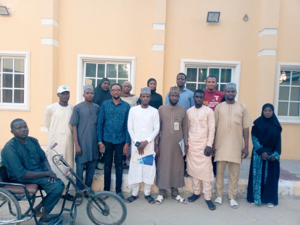 mulims02's tweet photo. YAN MMC discussed; membership registration exercises, swearing in ceremony, screening of ward coordinators and obedience to the rules of the house.
The speaker, @YANBorno Rt. Sadiq K. joined in support and solidarity the YAN MMC Chapter during the meeting.
@nassnigeria @ProfZulum https://t.co/a9X0iAbJAy