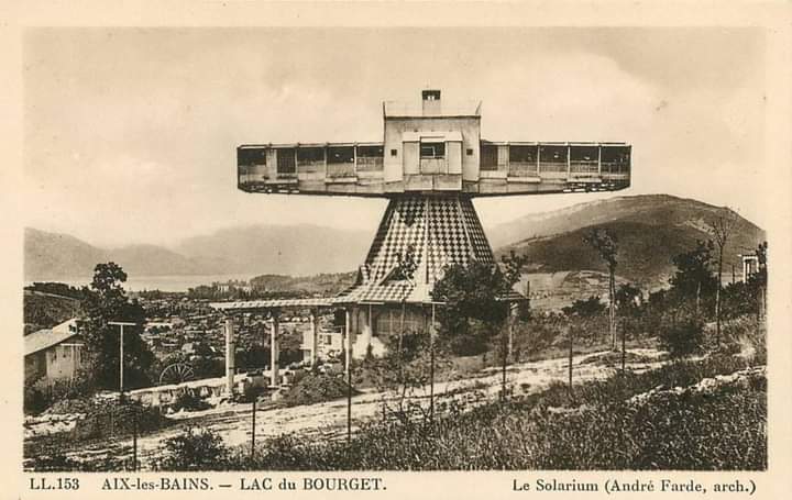 areasvellas's tweet photo. Revolving #Solarium, Aix les Bains, France...1930
Concept: Dr Jean #Saidman
Architect: André #Farde
Famous specialist in actinotheraphy, French doctor Jean Saidman (1897-1949) treats the all Paris while organizing a dispensary against tuberculosis and rachitism.
In 1930... https://t.co/aTMdOLuNML