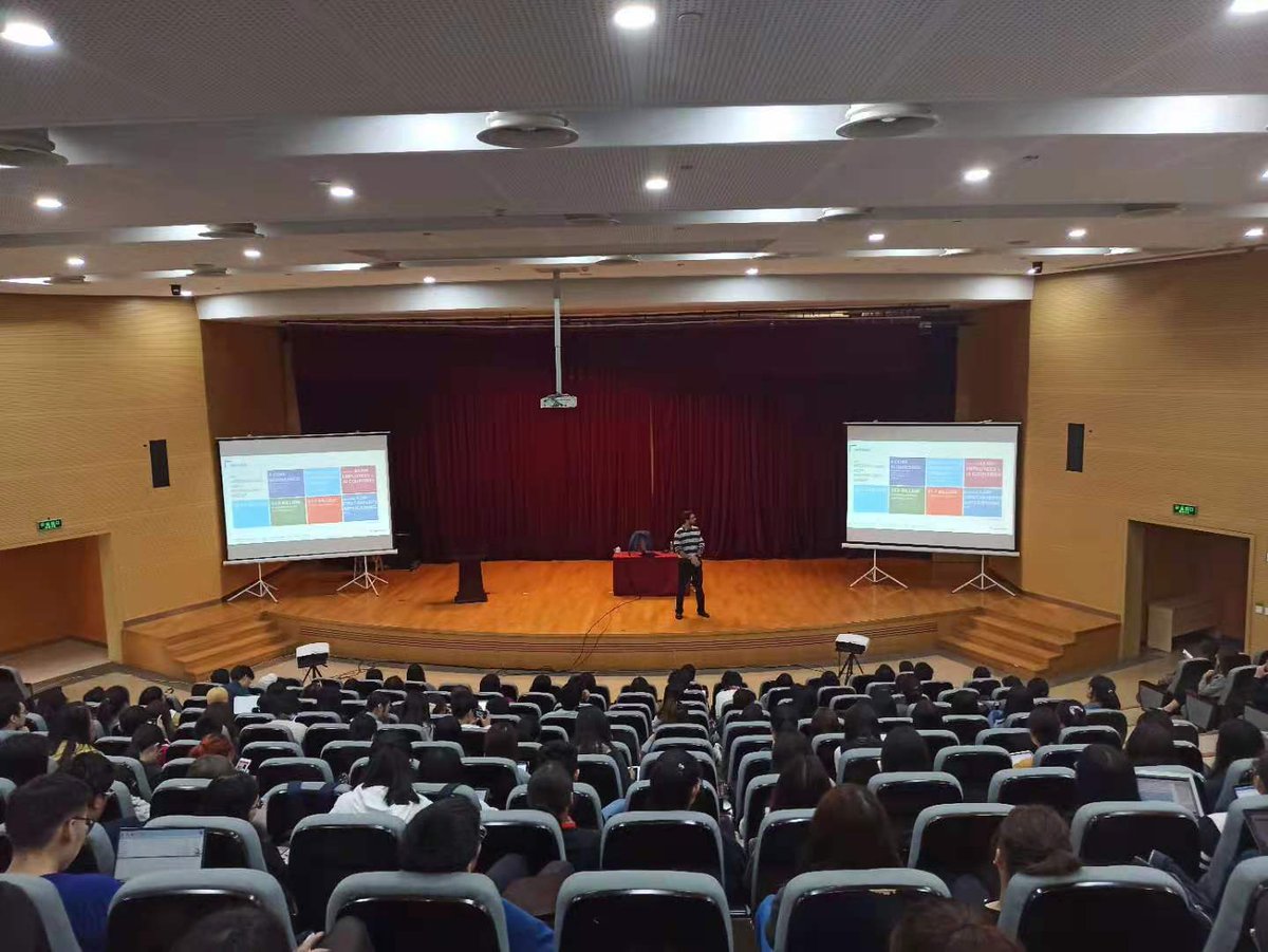 IFCRenmin's tweet photo. #Conférencesentreprises - Salle comble pour la conférence @SafranEngines. Merci aux équipes de #Suzhou d'être venues rencontrer nos étudiants sur le campus pour échanger ! https://t.co/qchCi12rTZ