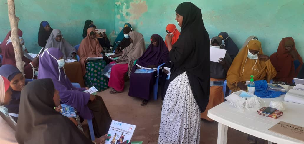 VCInitiative's tweet photo. Care Group Model, which we &amp; partners employ in all our health facilities, is an effective approach that makes a quick turnaround in health seeking behavior in low-resource communities.
👇
CGV training in Burgabo, Badhadhe, Somalia
@MedairInt @caresom @unicefsomalia @COREGroupDC https://t.co/sM1LOOrgSs