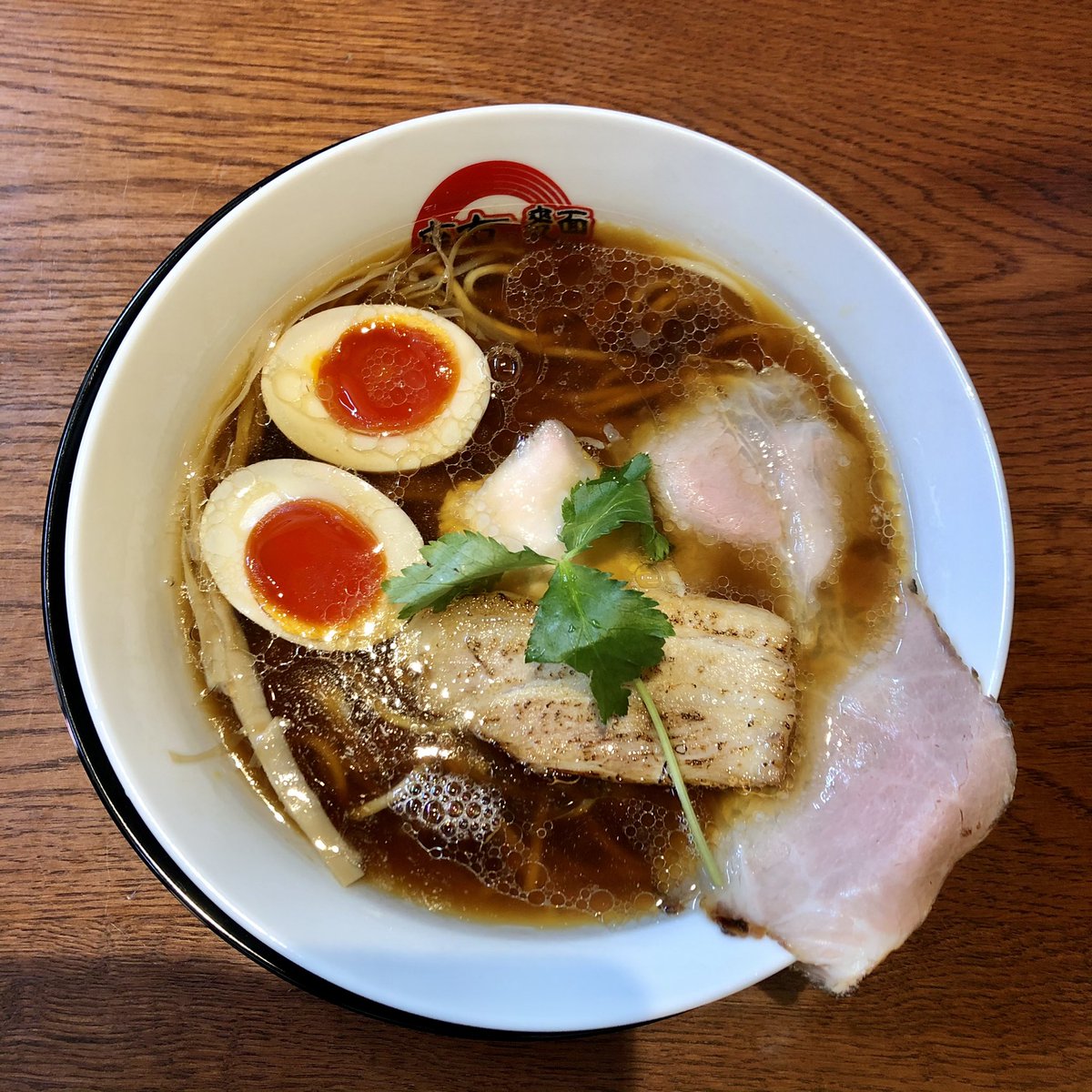 の 麺 座右