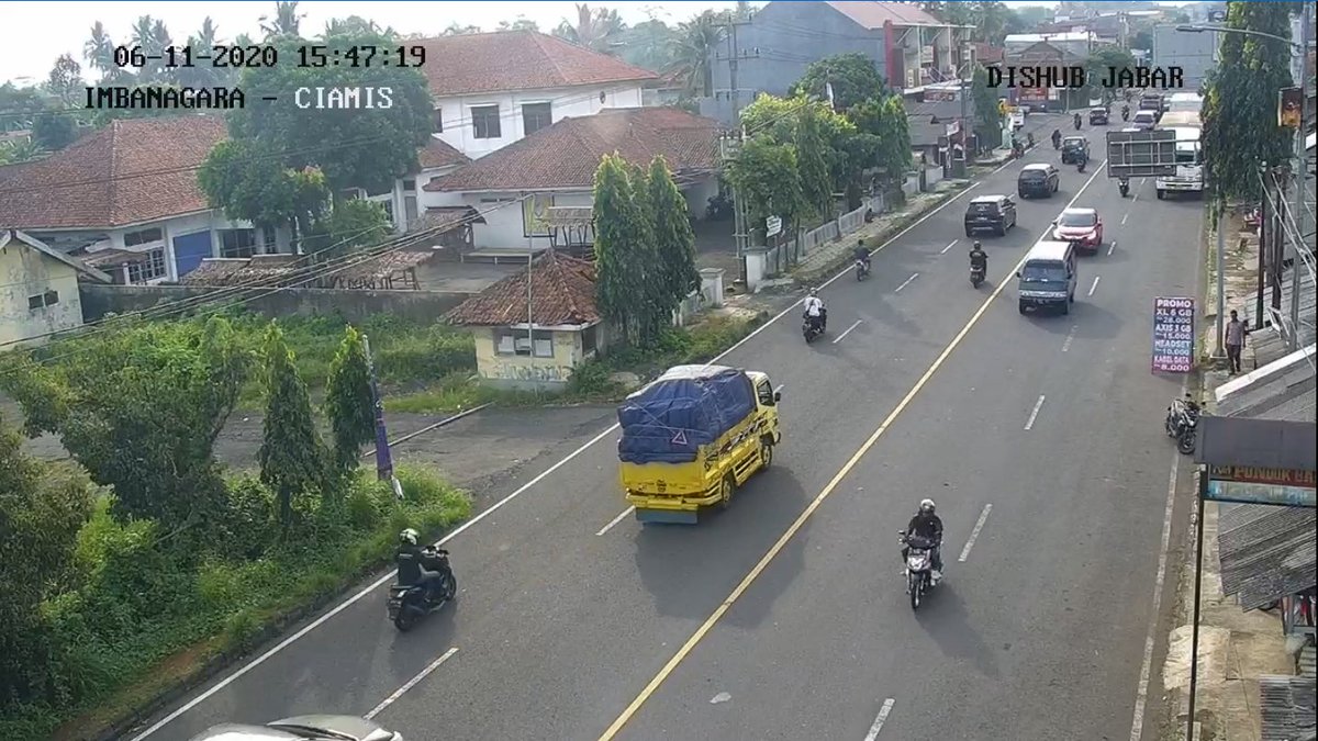 dishub_jabar's tweet photo. 15:48 | Pantauan arus lalin terkini di ruas jalan #Imbanagara #Ciamis #LalinJabar #infolalin #infoll #DishubJabar #JujurBerkendara #JujurDiJalan #jagajarak #pakaimasker #cucitangan https://t.co/OEYUqbTcbd