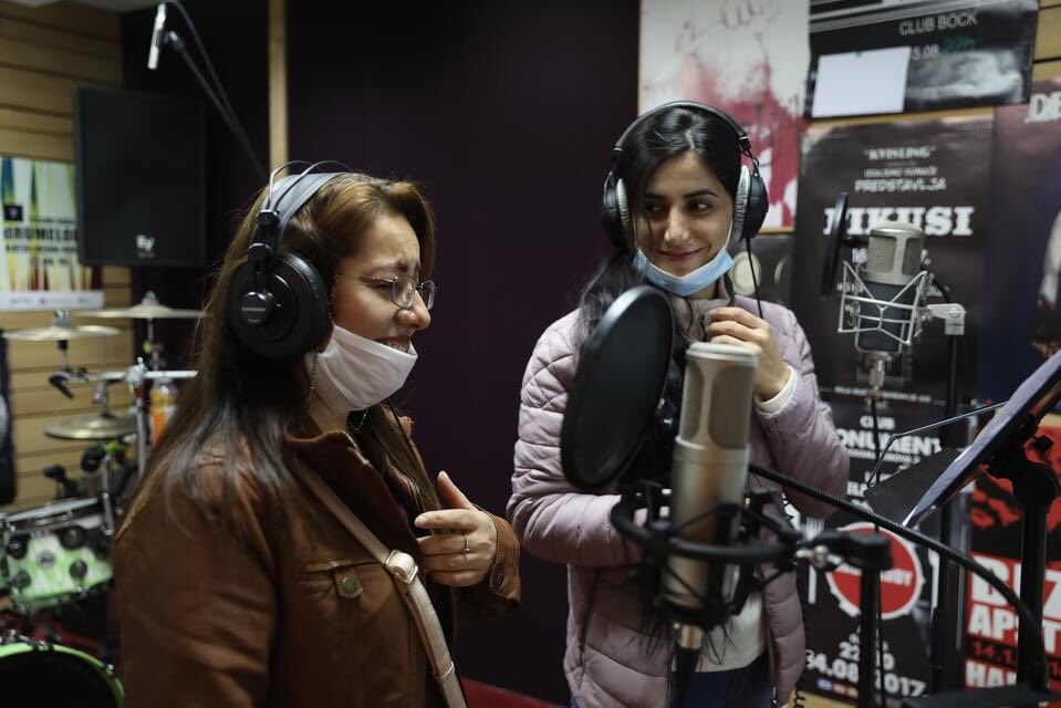 donatellabradic's tweet image. Amazing experience for everyone involved in this creative project. Proud of @UNmigration as well as our great partner @Pixel. Youth from Algeria, Morocco, Iraq involved in sound production, acting, creative film production etc. #learningisliving @IOM_ROVienna @PeterAuweraert