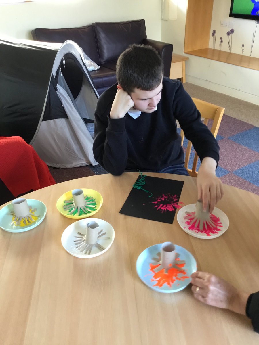 IsobelMair's tweet image. Fetlar class made a bonfire night art display yesterday.  #weareIMS #walldisplay #bonfire