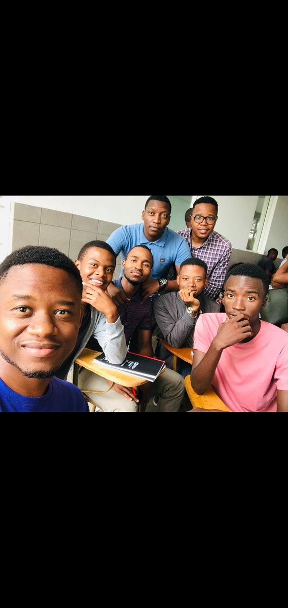 gary_the_sun's tweet photo. Gang gang back in college 🙏🏾💯

@jos05206382 @MMudhondiro @lloydpridem @Nkosii_N https://t.co/u2sz9iGmKe