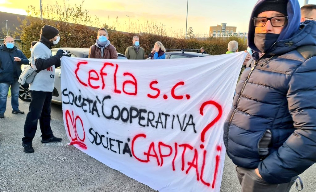 CgilImola's tweet photo. ❌ #CEFLA, secondo giorno di #sciopero consecutivo per i lavoratori e le lavoratrici, che stanno presidiando gli ingressi dell'azienda dalle 6.30. Siamo determinati a ottenere le garanzie che chiediamo! https://t.co/yDrouBwTHa