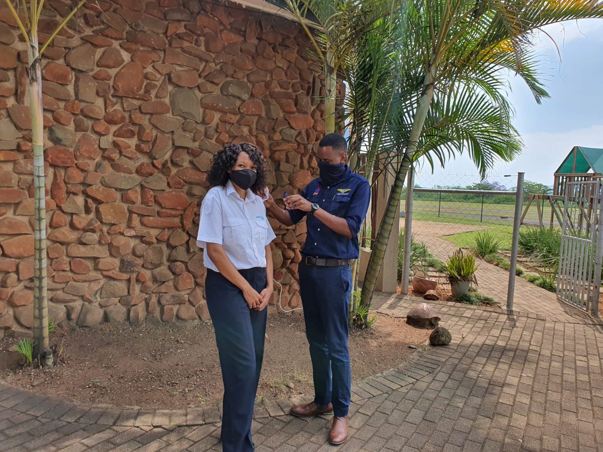 kishugu's tweet photo. A massive congratulations to Debrah Seme,student from the South African Civil Aviation Authority (SACAA) who recently passed her PPL and today received her first two stripes epaulettes from Instructor Nolo Matjila. If you would like to do uour PPL, visit https://t.co/BZ6E90V1wc. https://t.co/K019TTd17m