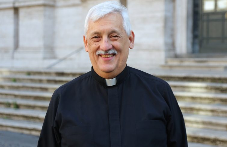 RisoamaroN's tweet photo. Invece x #COPRIFUOCO ITALIANO voluto da avvicaticchio pugliese nulla ha #Bergoglio da commentar!!!
Noto che il #gesuita, ordine sciolto nel 1773 x #eresia_indegnità, ora fa il #comunista a tempo pieno, ma anima nera capo gesuiti non è lui.
Lui risponde a #Arturo_Sosa_Abascal. https://t.co/4vtru6KNEE