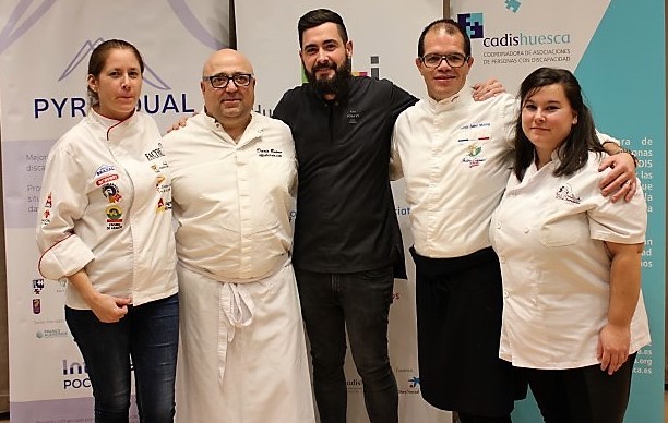 Con #LaTapaInclusiva quisimos dar a conocer los #texturizados a través de las populares tapas y valiéndonos del saber hacer de cocineras y cocineros de renombre. 🙌 🙌
▶️ youtu.be/zb9J3IsEw6o 
<a href="/bylapaca/">@Bylapaca</a> <a href="/Elorigenhuesca/">El Origen </a> <a href="/ASPACE_Huesca/">ASPACE Huesca</a> #josefernandezcatering #AlexisSaintMartin