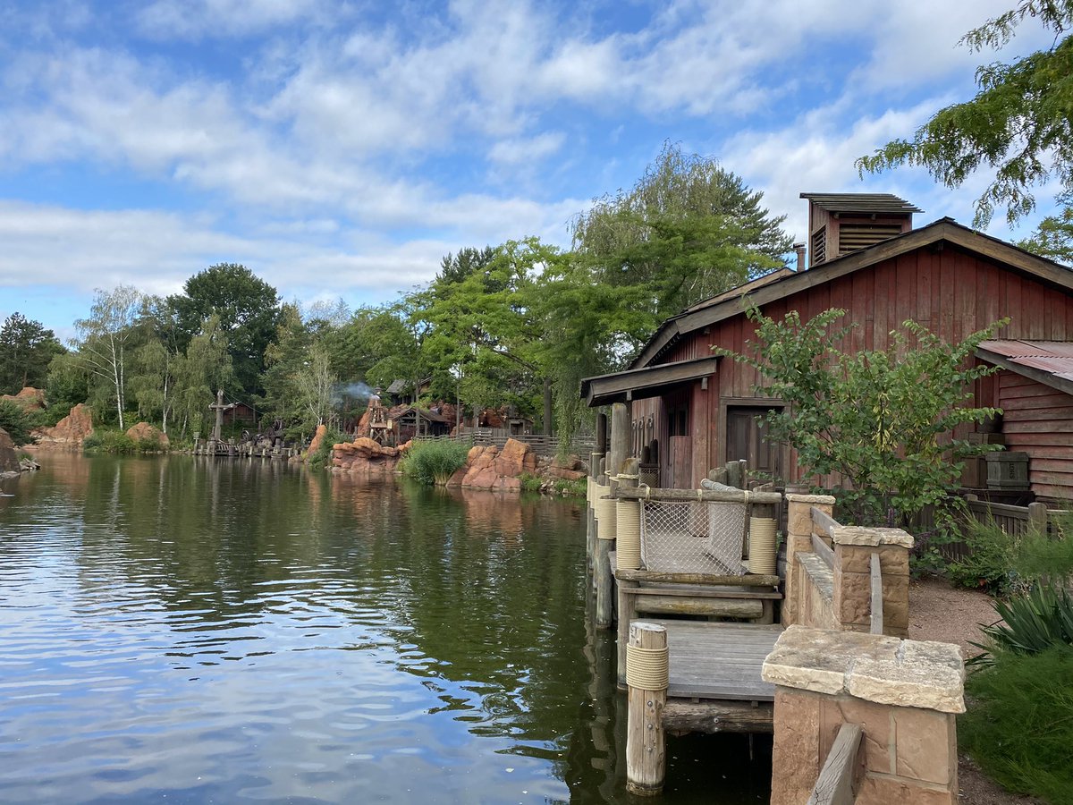 DekeBoske's tweet photo. @DisneylandNL 💖🤩✨✨😢 #juli2020 #courage #DisneylandParis https://t.co/fOaBdVH97u