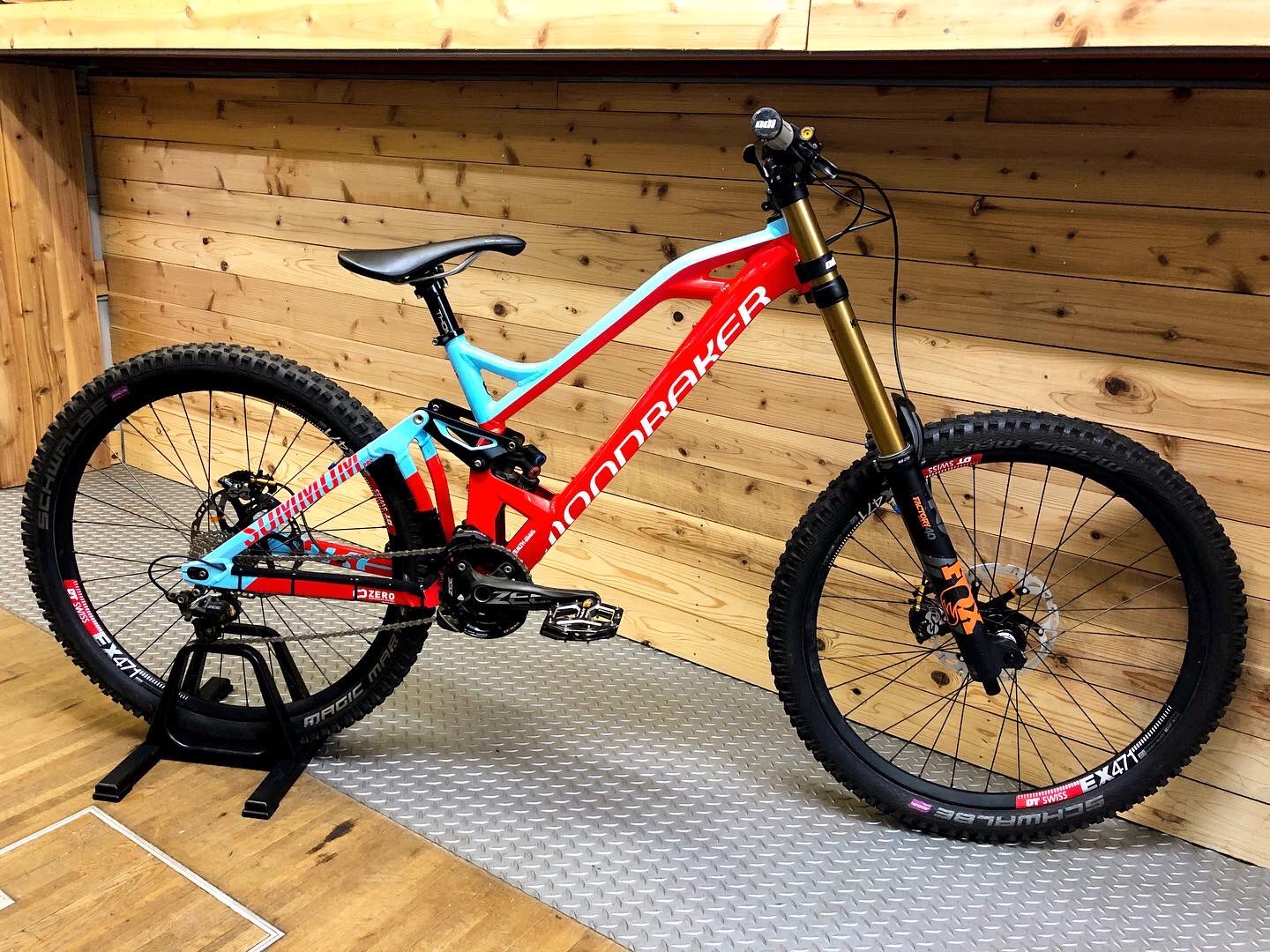 Mondraker Summum Mサイズ ダウンヒルバイク モンドレイカー SUMMUM