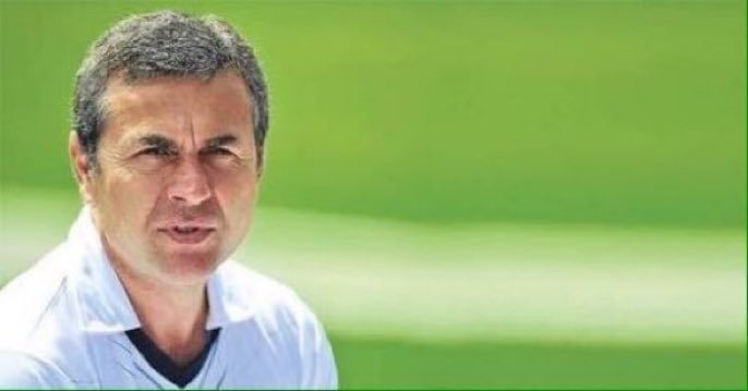 Aykut Kocaman: "Gücü yeten Fenerbahçe'yi sahada yensin."

(Temmuz-2011)