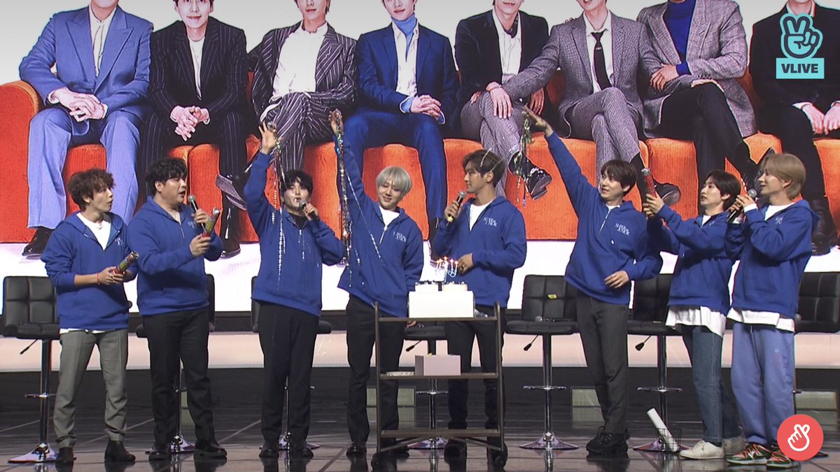 eunhaekyuchul's tweet photo. “The Melody of the time that was our beginning.” @SJofficial 🥺💙

#슈퍼주니어_15주년_다_죽여
#15thAnniv_WalkTogether 
#달려온15주년_손잡고걸을까 
#SUPERJUNIOR #TheMelody https://t.co/IYn7E7tIat