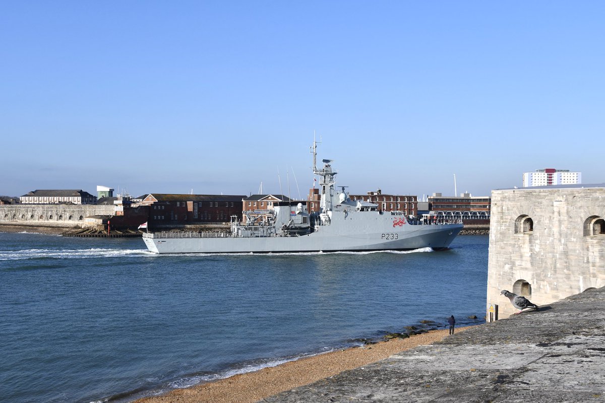 AmzJS13's tweet image. 👋 Morning @hms_tamar #LockdownExercise @RoyalNavy @HMNBPortsmouth @qhmportsmouth @OverseasPatrol @PortsmouthProud @NavyLookout @UKDefJournal @gosport_nci