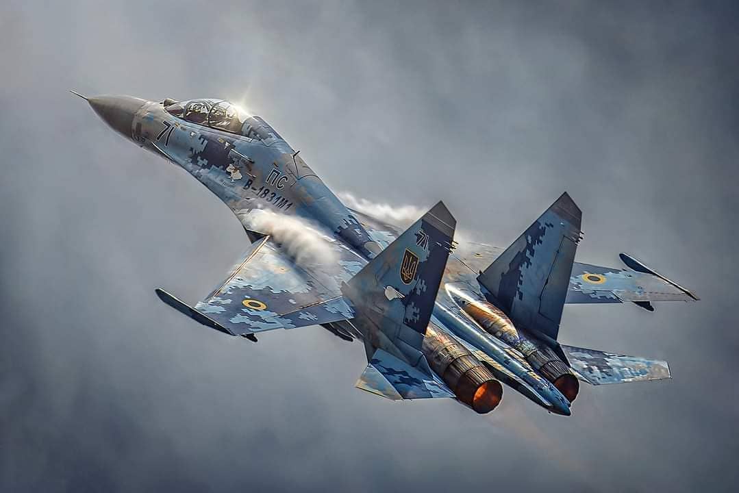 MilAviaUA's tweet photo. #Su27 #Su27UB #Ukraine #UkraineAirForce #avgeek
Photo source:
https://t.co/ufy4IE5lIm https://t.co/nW6Dt3xe1G