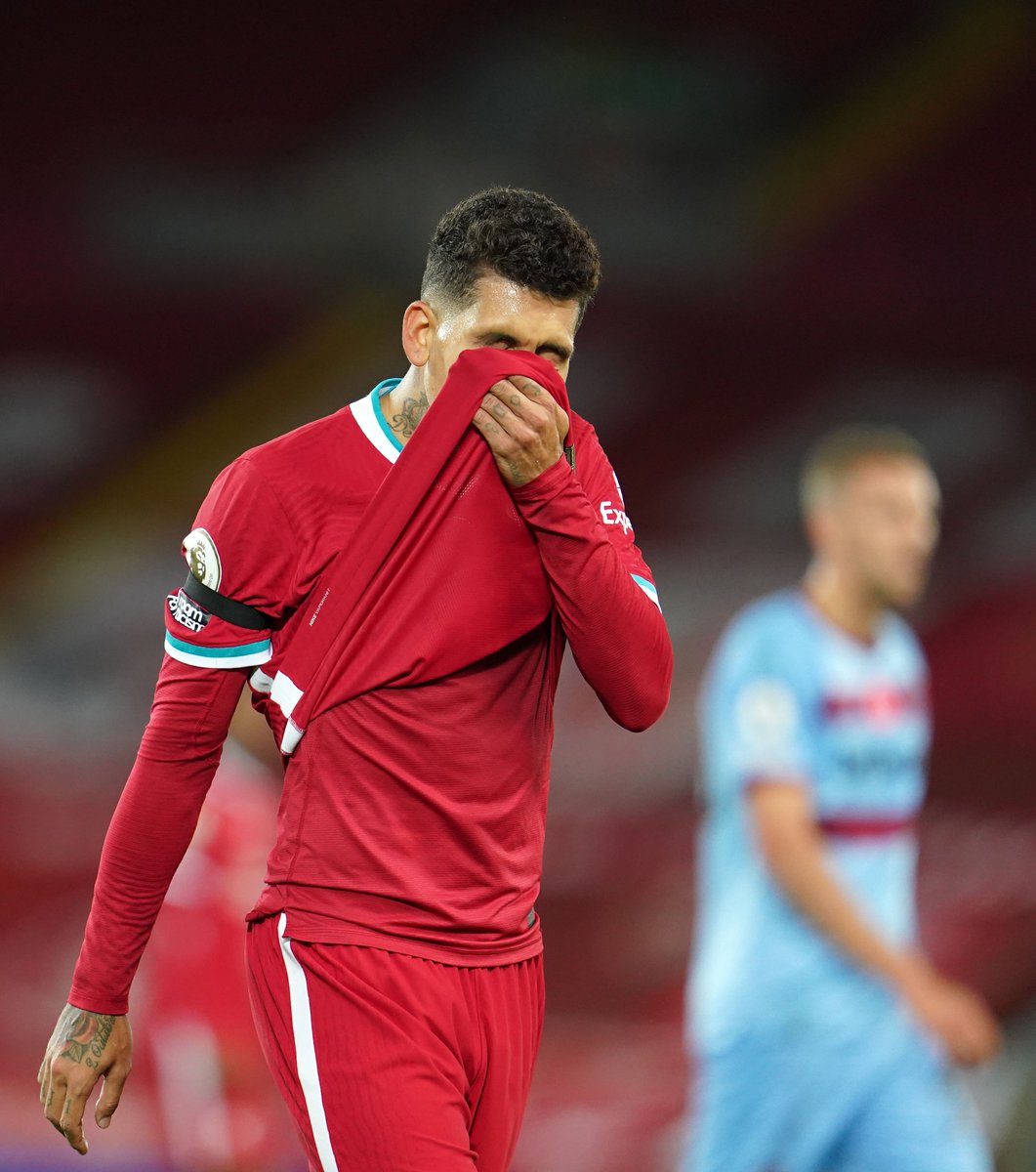 OfficialFPL's tweet photo. ⤵️ SELECTED #FPL PRICE FALLERS ⤵️

Roberto Firmino - £9.2m
Danny Ings - £8.4m
Matheus Pereira - £5.9m https://t.co/pmxbgasek8