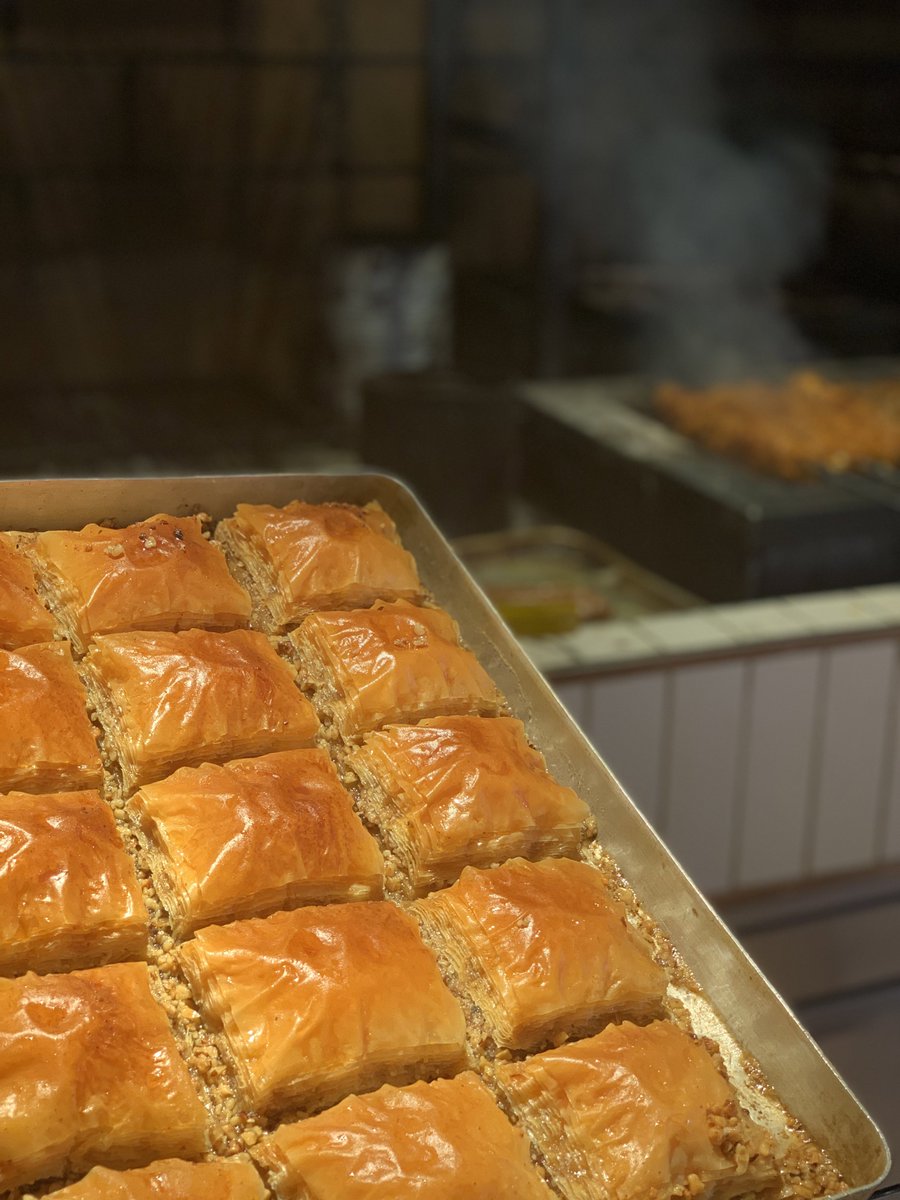 If you can’t enjoy our freshly baked baklava <a href="/TahiniHarpenden/">@Tahini_Harpenden</a> you can definitely order it for #takeaway ! Monday to Saturday from 5pm til close via our website eattahini.co.uk The weekends are always busy so please try to book early! #Harpenden #Redbourn #Wheathampstead