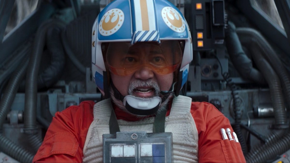 Yesssss. ASIANS IN STAR WARS. Check out my man @bitterasiandude piloting a friggin' X-wing in The Mandalorian! #StarWars