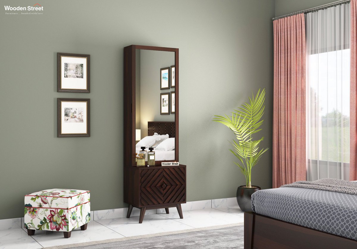 wooden_street's tweet photo. Style up Your Bedroom Decor with Modern Dressing Tables. Explore the wide range only at WoodenStreet. https://t.co/EeLhVlvR9y
.
.
.
.
#woodenstreet #furniture #furniturebondedwithlove #dressingtable #dressingtables #makeup #roomdecoration #dressingroom #style https://t.co/9eLZDIsuVH