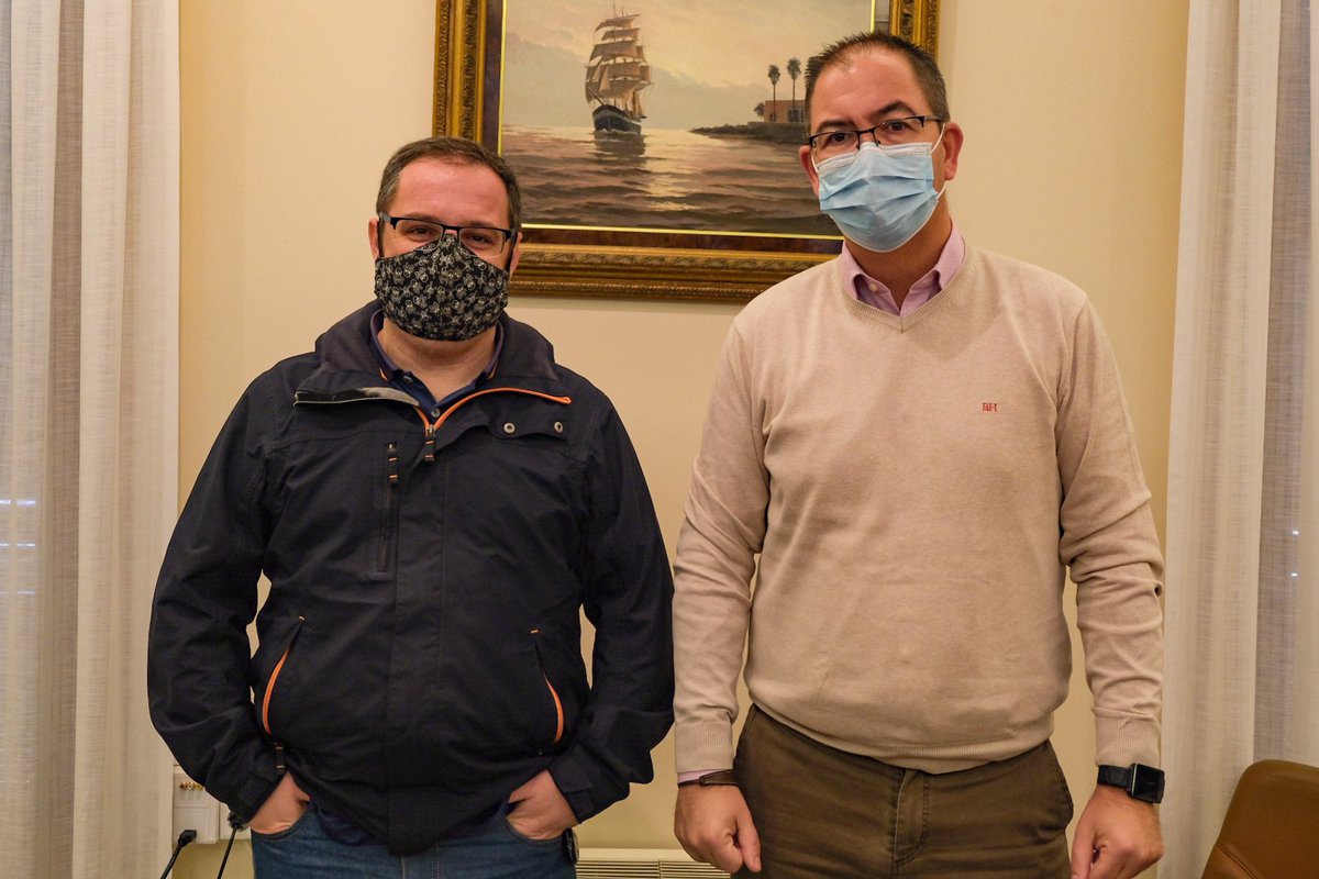 La #PolicíaLocal realizará una campaña de control para evitar prácticas irregulares de los VTC

📰 Más información: guiadebenalmadena.com/BENALMADENA/be…

#BenalmádenaSeMueve