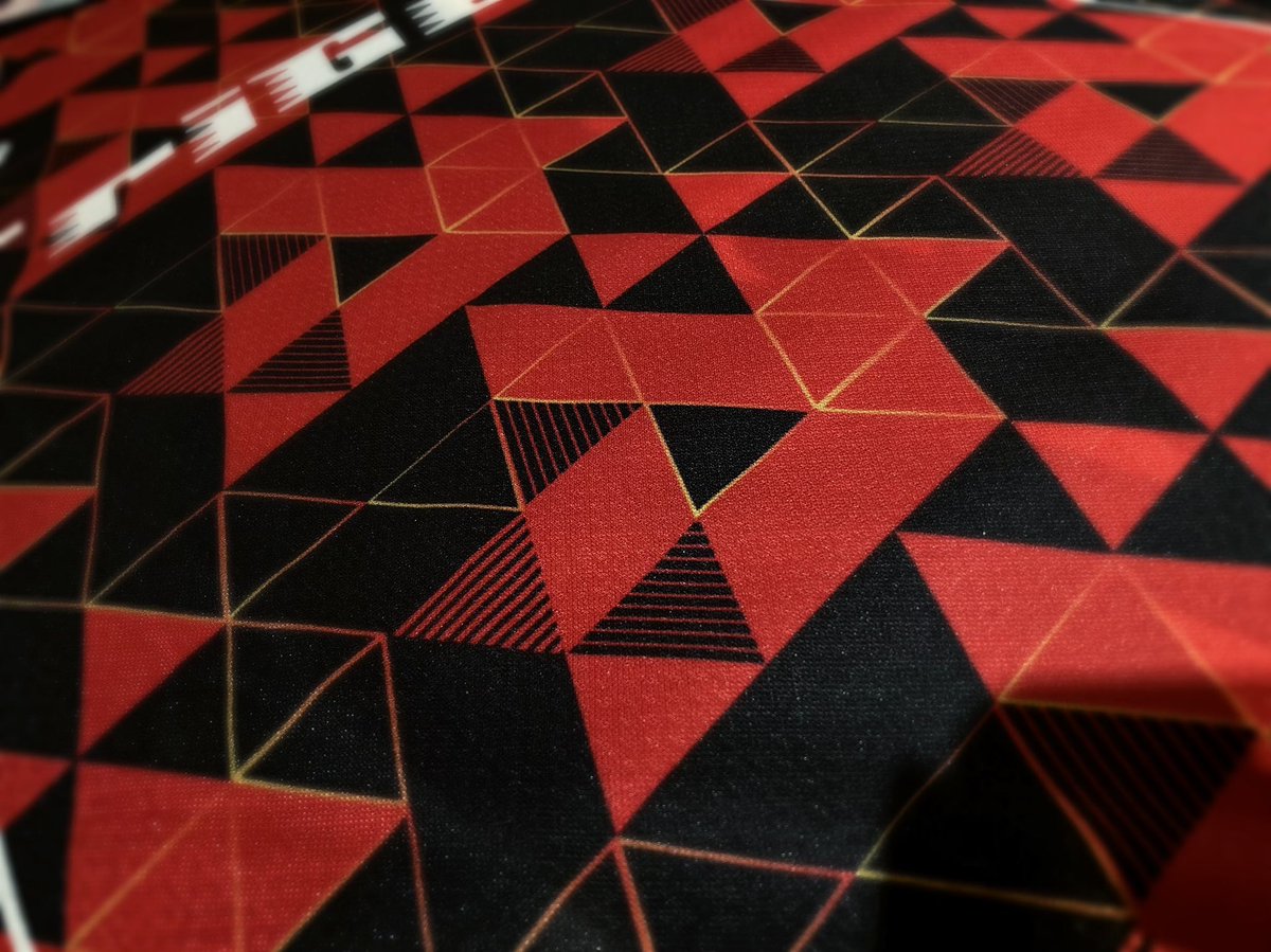 all_G_triGer's tweet image. e-sports用セミオーダーユニフォームを作りませんか？
グラデーションや蛍光インクを使用した個性的な柄が勢揃い✨
記号を選ぶだけで簡単にユニフォームが作れちゃいます！
お気軽にDMへお問い合わせください✉

#esports #uniform #eスポーツ #ユニフォーム #セミオーダー #gtriger