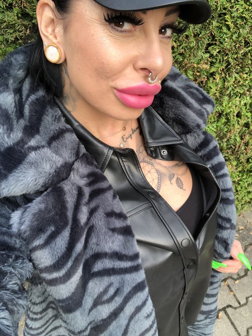 Fresh new Hardcore Content on https://t.co/efsppXUEoS 💋 https://t.co/1ZhIGx5CM1<a href="/tag/lips"class="tags"><span>#lips</span></a><a href="/tag/tattoo"class="tags"><span>#tattoo</span></a><a href="/tag/dress"class="tags"><span>#dress</span></a><a href="/tag/red"class="tags"><span>#red</span></a><a href="/tag/lashes"class="tags"><span>#lashes</span></a><a href="/tag/blackhair"class="tags"><span>#blackhair</span></a><a href="/tag/pictureoftheday"class="tags"><span>#pictureoftheday</span></a>