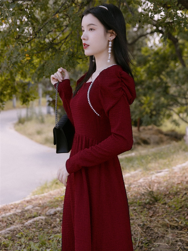 Best Quality Series Vintage Retro French Niche Palace Style Unique Elegant Wedding Prom Women Dress 7273

facebook.com/commerce/produ…