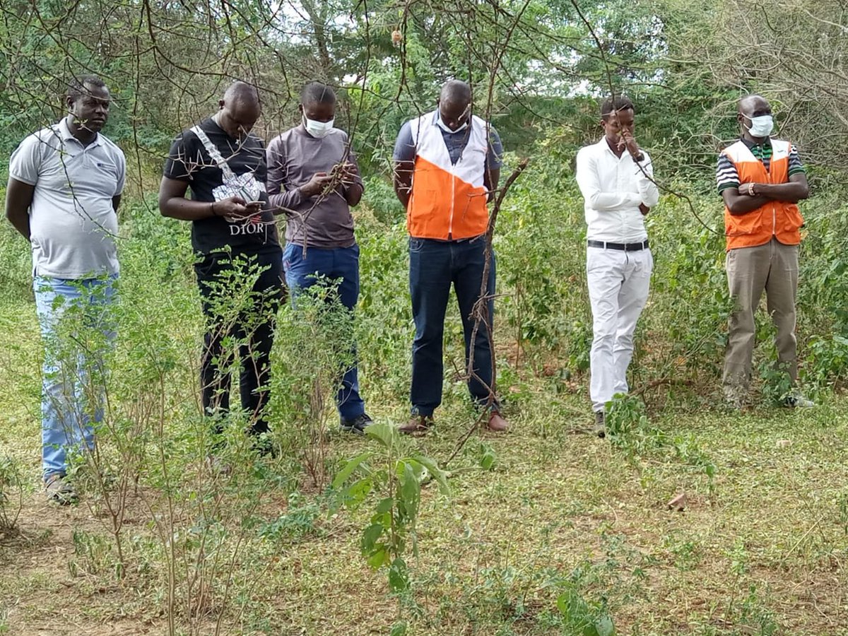 KenyaLotus's tweet photo. Community Baraza at Nalapatui to gain support and project ownership from leadership and community before the commencement of kanamesek water pan construction works. The leadership and communities agreed to cooperate and work together with the contractor.  
#wolrdvision #wstf https://t.co/Pr8UWLVmzr