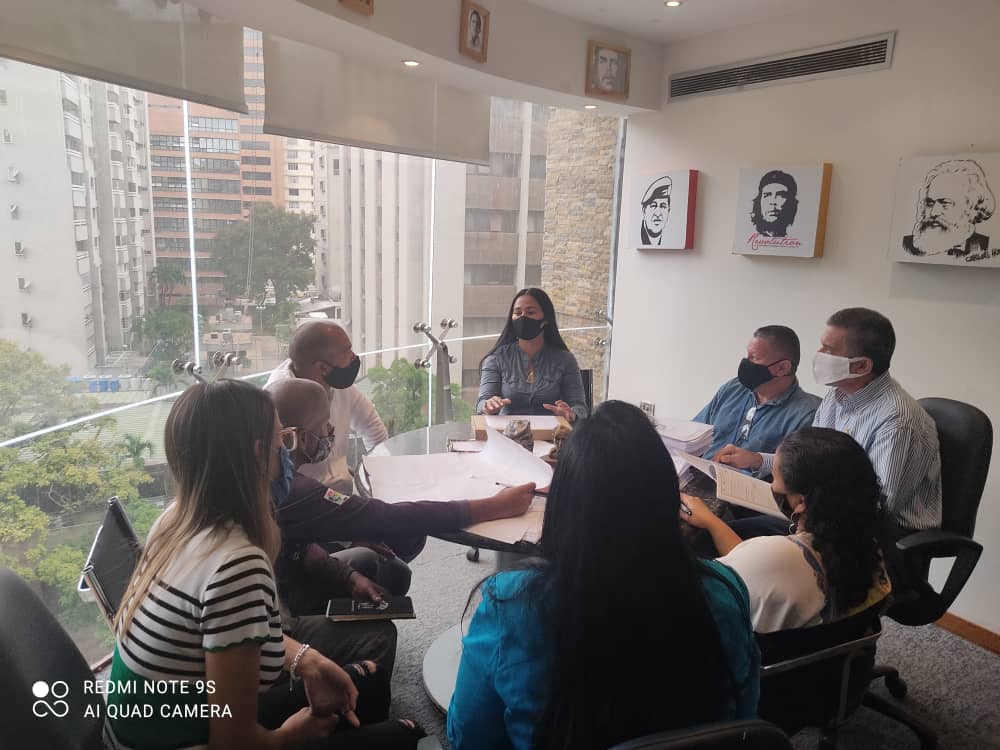 mppsp_dgcdp's tweet photo. La Dirección  General de Asistencia Legal al Adolescente se  encuentra  en evaluación y seguimiento reformulando estrategias que nos permitan el éxito de nuestra misión. #DDHH  #DGALA @Blancoliceth @mirelct @NicolasMaduro @drodriven2 https://t.co/Dq2z7aA64b
