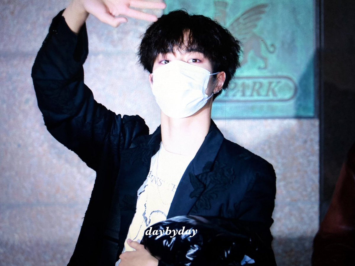 daybyday040405's tweet photo. 201106 수고했어😇 #ハルト #하루토 #HARUTO #TREASURE  #트레저 https://t.co/wDM0Nn72B7