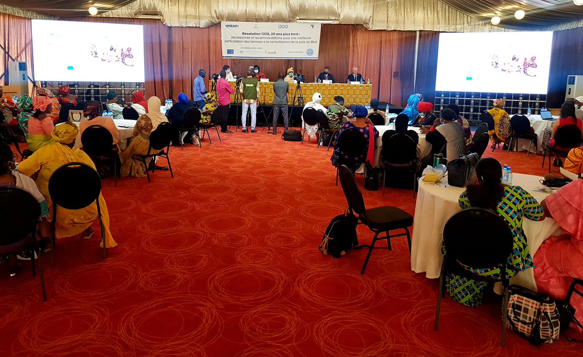 coumbabahtraore's tweet photo. #UNSCR1325 #20years 4 organisations de la société civile #DRC @InterpeaceTweet #imrap #wanep organise une journée de réflexions avec les https://t.co/1SldLpUPh9 actrices/acteurs et partenaires 🙏🏽Merci @BeatriceEyong @ONUFemmes_Mali pour le soutien continu https://t.co/nPRhPxucIh