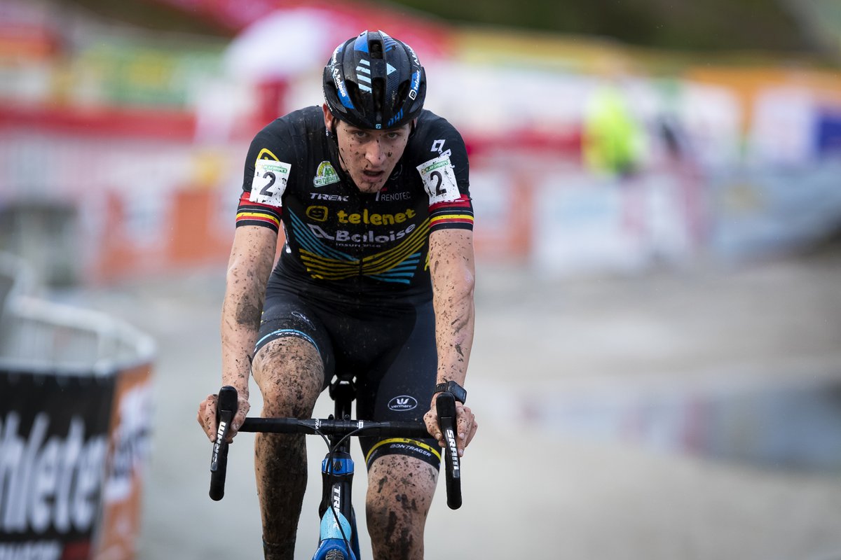 Good luck to our 6 Telenet Baloise Lions competing in #EuroCross20 in 🇳🇱 Rosmalen this weekend 👊🇪🇺🦁

MEN ELITE (Sun 13:30)
🇧🇪 <a href="/ToAerts/">Aerts Toon</a> 
🇳🇱 <a href="/larsvanderhaar/">Lars van der Haar</a> 
🇧🇪 <a href="/AertsThijs/">Thijs Aerts</a> 

WOMEN ELITE (Sat 14:00)
🇳🇱 <a href="/lucinda_brand/">Lucinda Brand</a> 
🇧🇪 <a href="/Ellenvanloy/">Ellen Van Loy</a> 

WOMEN U23 (Sun 12:00)
🇳🇱 <a href="/x_shirin/">Shirin van Anrooij</a>