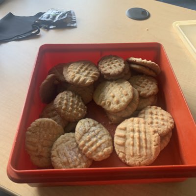 HookedFHS's tweet photo. #NewProfilePic https://t.co/lhN9m14yOd