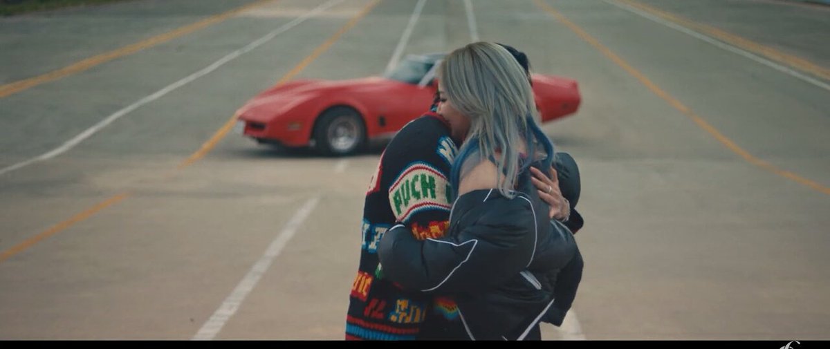 LiimaLuma's tweet photo. Eu tô apaixonadissima e a culpa é toda da @chaelinCL e do @DPRIAN_ 🥺🥺🥺🥺 #5STARVideoOutNow #CL5STAR https://t.co/phHA3sNDCl