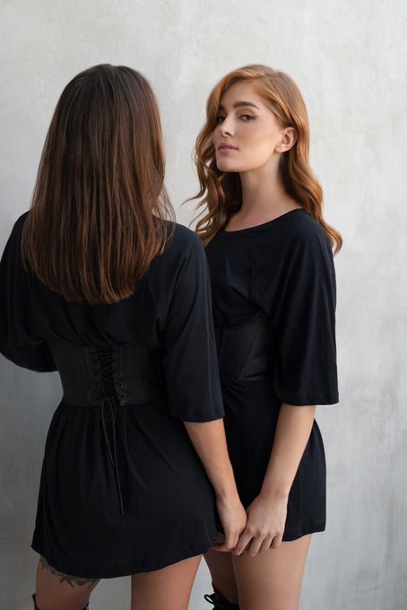 We are your two the most favorite bad habits 🥵 with @LiyaSilver  for https://t.co/OAk7esYtVR https://t<a href="/tag/newavatar"class="tags"><span>#newavatar</span></a>