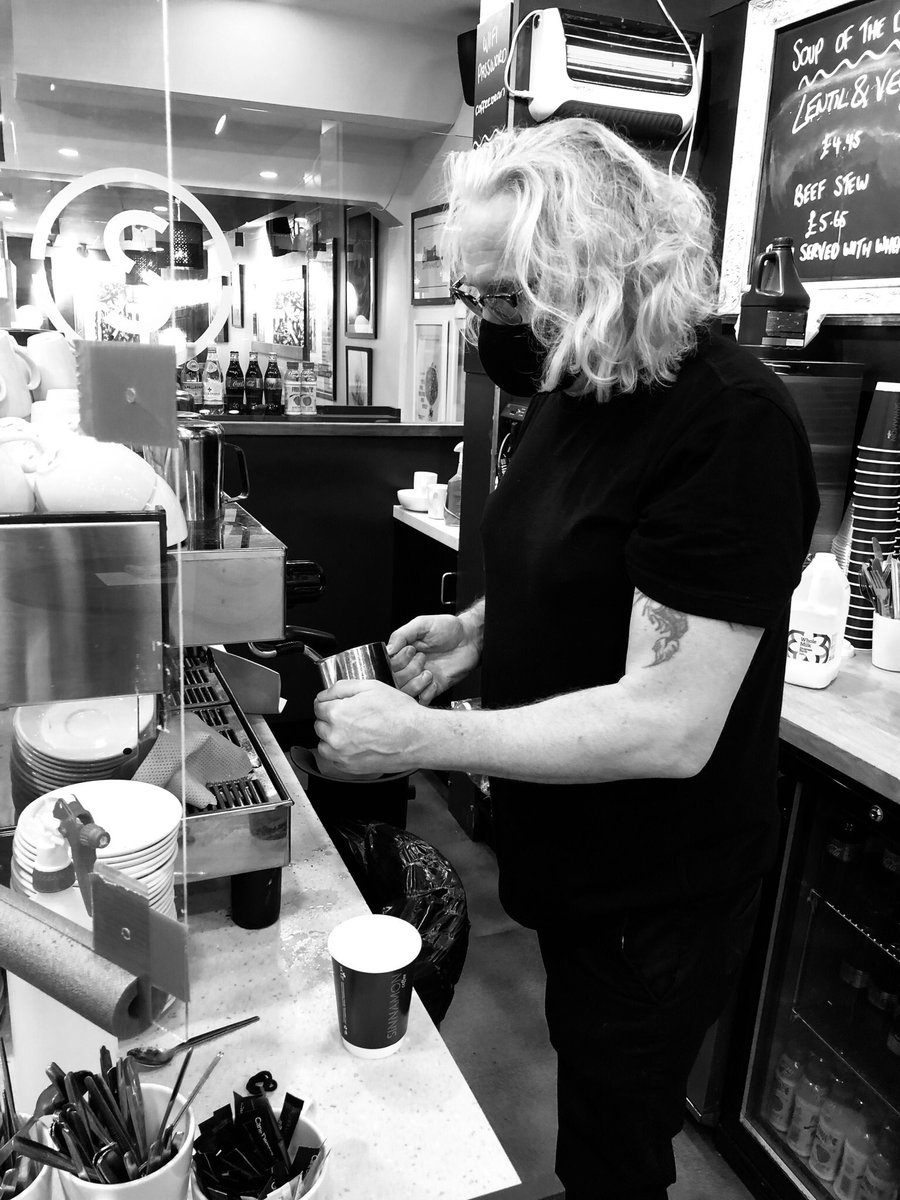 Sinnamon Coffee tweet media