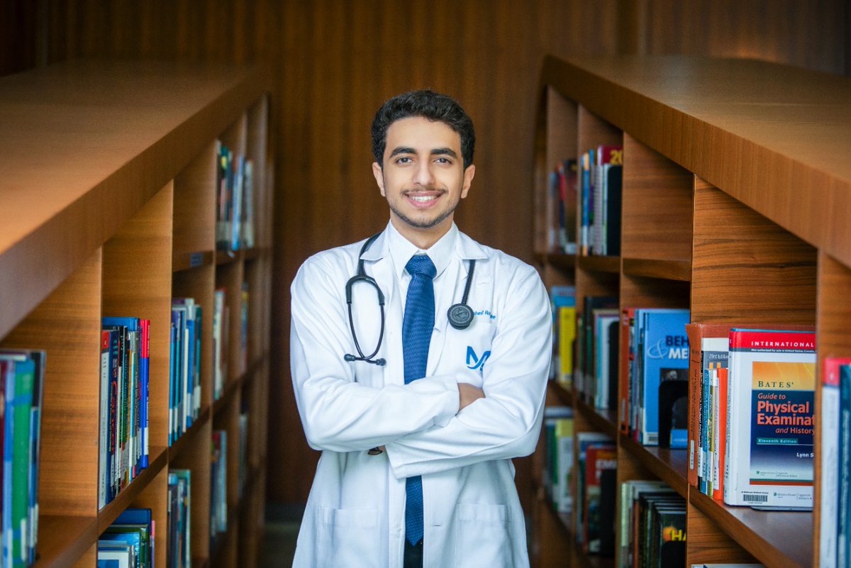 MBRUniversity's tweet image. فخورون جداً بطلابنا في السنة الخامسة من كلية الطب، راشد الرويعي وآية الأخرس، أول طلابنا الذين اجتازوا المرحلة الأولى من امتحان الترخيص الطبي الأمريكي. نحن ملتزمون بإعداد طلاب متميزين لمتابعة تعليمهم في أفضل المؤسسات التعليمية محلياً وعالمياً. مبروك راشد وآية.