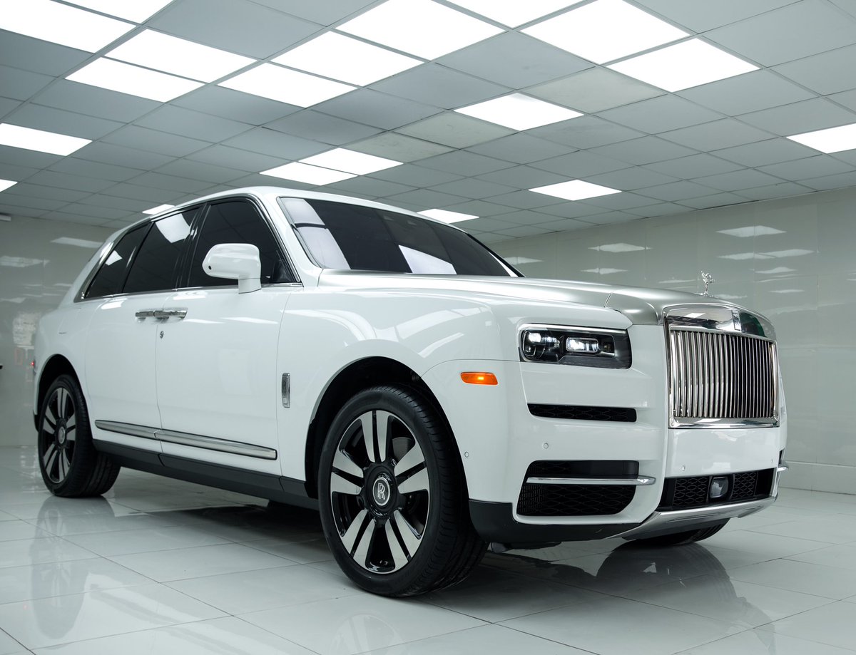 jd_ephizzy's tweet photo. A Car is not going to change your life, but it will definitely change your attitude.”
Photoshoot of 2019 Rolls Royce Cullinan 
📸 : @ephraim_ola_photography 
#luxurylifestyle #luxurycar #love 
Please RT https://t.co/0mCacynY0q