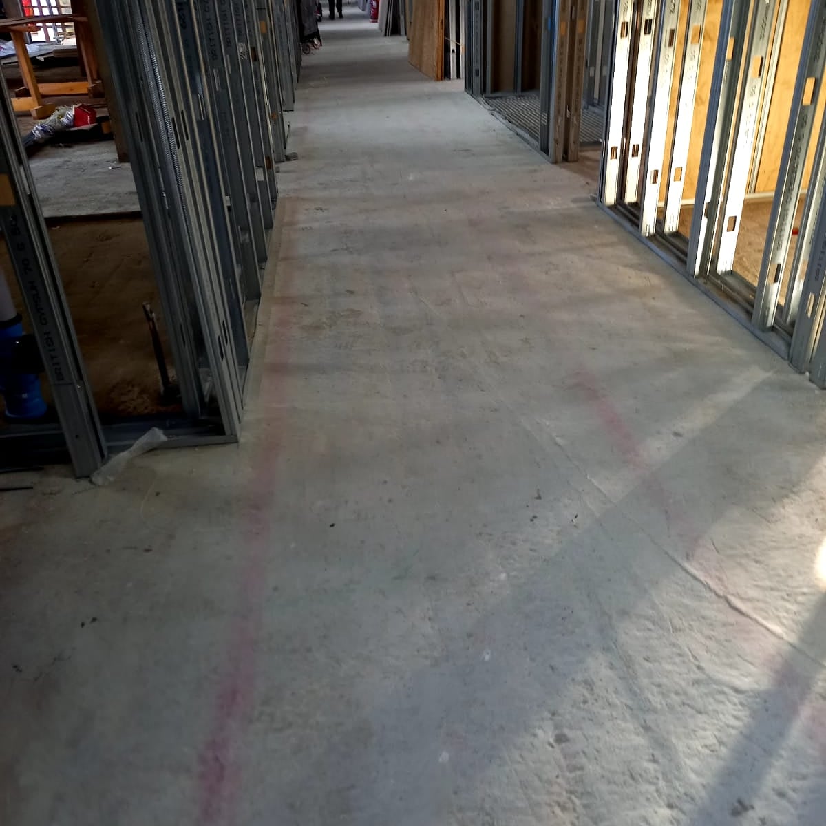 Ah, a beautiful thing to behold. A nice, clean, well managed construction site. 👍🏽
#constructionsite #HealthandSafety #SafetyFirst