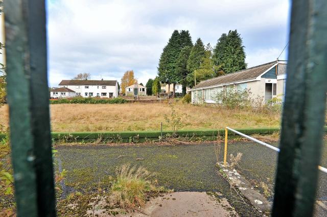 The_PA's tweet photo. Answers wanted on plan to build houses at former bowling club site in Scone
https://t.co/vbtqFshlJP https://t.co/v9bPKBANfj
