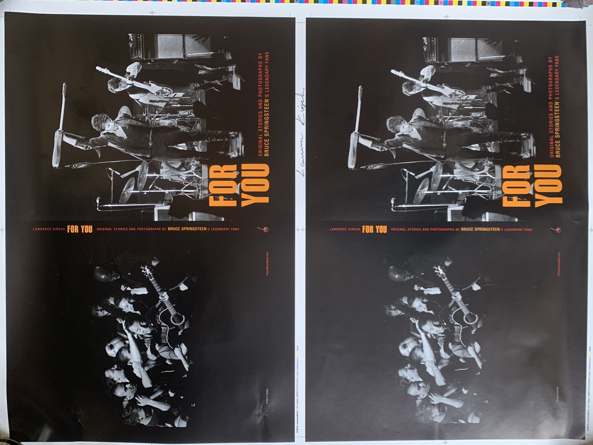 PointBlankSpain's tweet image. Por cortesía de @KirschComm sorteamos dos posters enormes (distintos) con las pruebas de imprenta de la portada y cubiertas int. del libro For You, firmadas por el autor. (Sólo para España). Habrá 2 ganadores.
Para participar debes:
-Seguirnos en Twitter.
-Haz retweet.