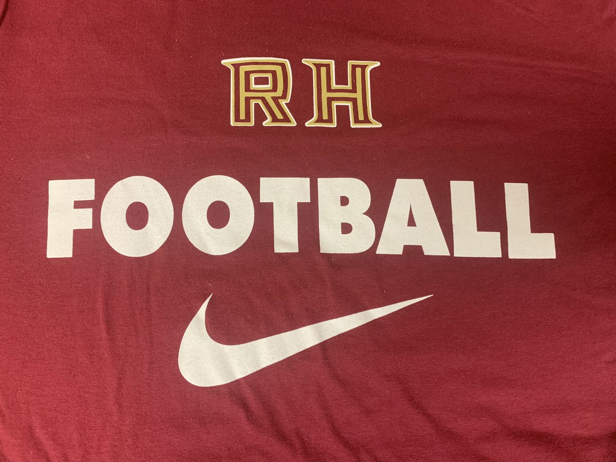 🐾🏈🐾 The <a href="/RHHSBearcatsFB/">Rock Hill Football</a> team hosts <a href="/SPHSstallions/">South Pointe High School</a> tonight, 11/6, at District 3 Stadium at 7:30PM. #GoRHBearcats <a href="/BEARCATBACKERS/">BEARCAT BACKERS</a> @RHHSNEWS <a href="/RHHSGBG/">The Garnet, Black, and Gold</a> <a href="/RockHillSchools/">Rock Hill Schools</a> <a href="/RHHerald_Preps/">Rock Hill Herald Preps</a> <a href="/SC_HS_FB/">SC_HS_FB</a> <a href="/WRHI/">WRHI Radio FM 100.1 📻📱🖥</a> @MorganCoxTV