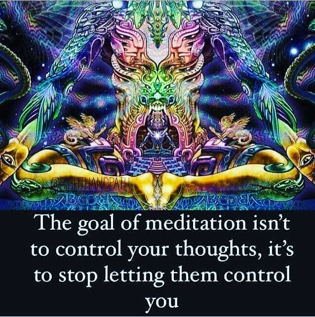_embracechange's tweet image. Take control of your thoughts and energy.  #liveinbalance #meditate #FridayThoughts 
🔗 linktr.ee/bluskyretreats