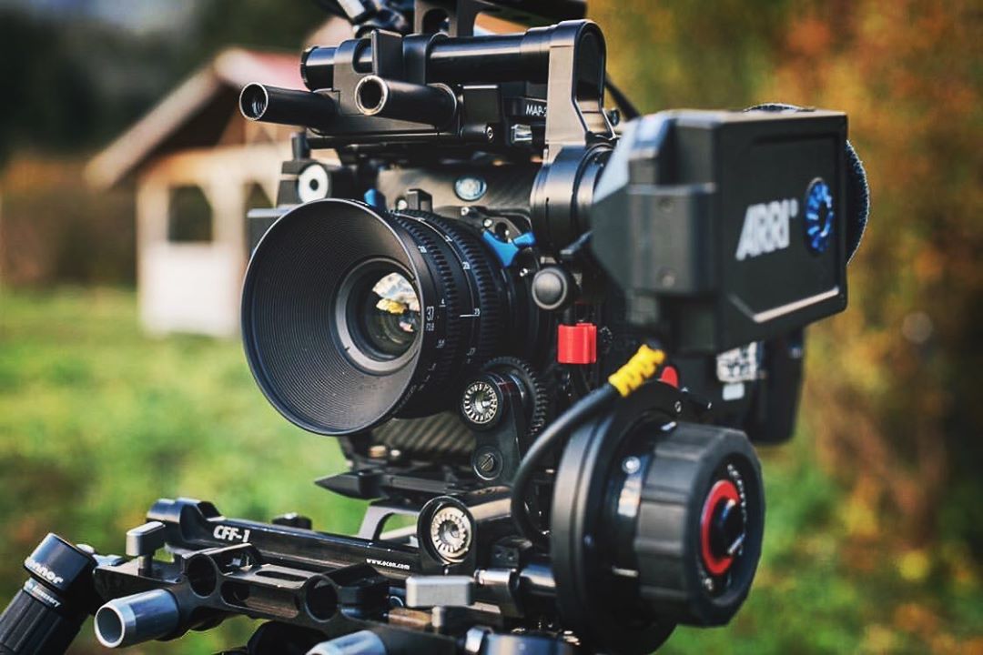 IronGlassTeam's tweet photo. Honoured to see our lenses used by incredibly talented filmmakers like @alexandersworik on amazing cameras like this @arri Alexa Mini LF 🧡

#ironglass #ironglassadapters #vintagelensesforvideo #vintagelens #vintagelenses  #legacylenses #lensporn #cinematography #filmmaking https://t.co/WRIMB1jbsJ