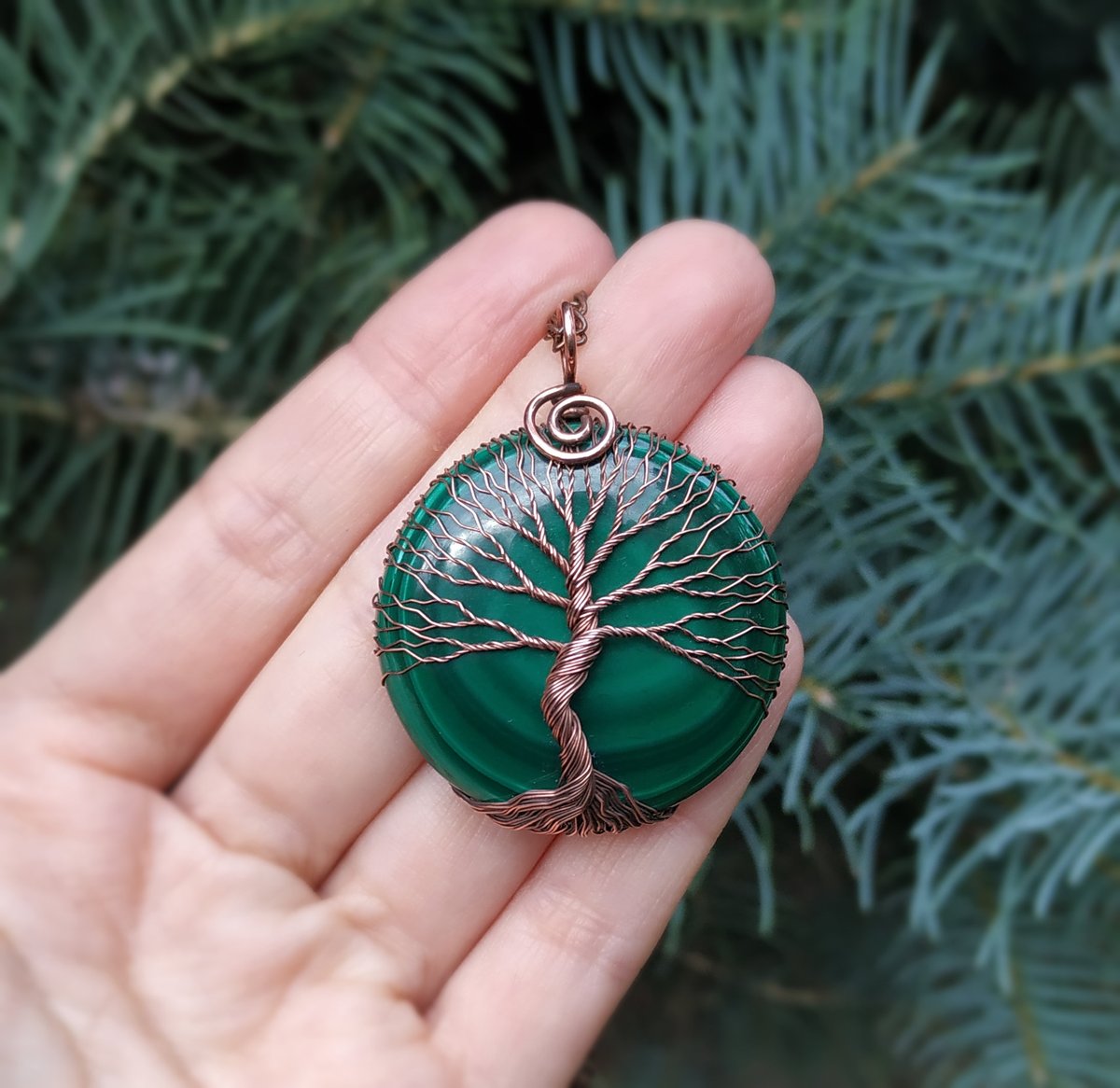 Healing Malachite Tree Of Life Pendant - reminding you about 15% off sale in my Etsy shop
.
etsy.me/38i8LQE #anniversarygift #celtic #yggdrasil #healinggift #celticamulet #celticgift #vikingamulet #vikinggift #talisman