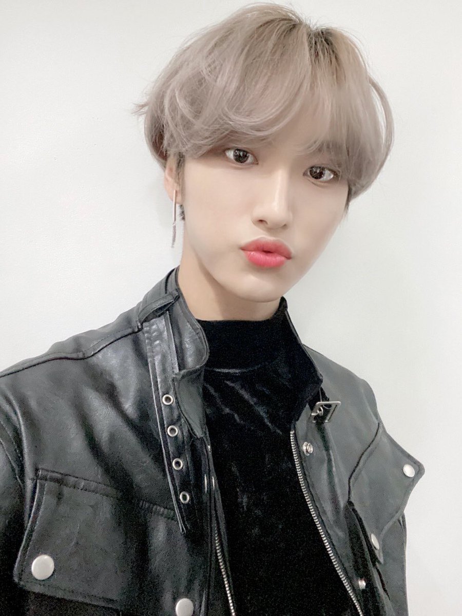 ATEEZofficial's tweet photo. [#성화] 오늘도 성화보고 힘내요❤
#ATEEZ #에이티즈 https://t.co/UinM2yzxkU